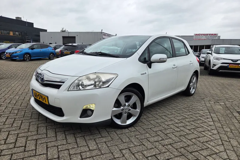 Toyota Auris (2011)