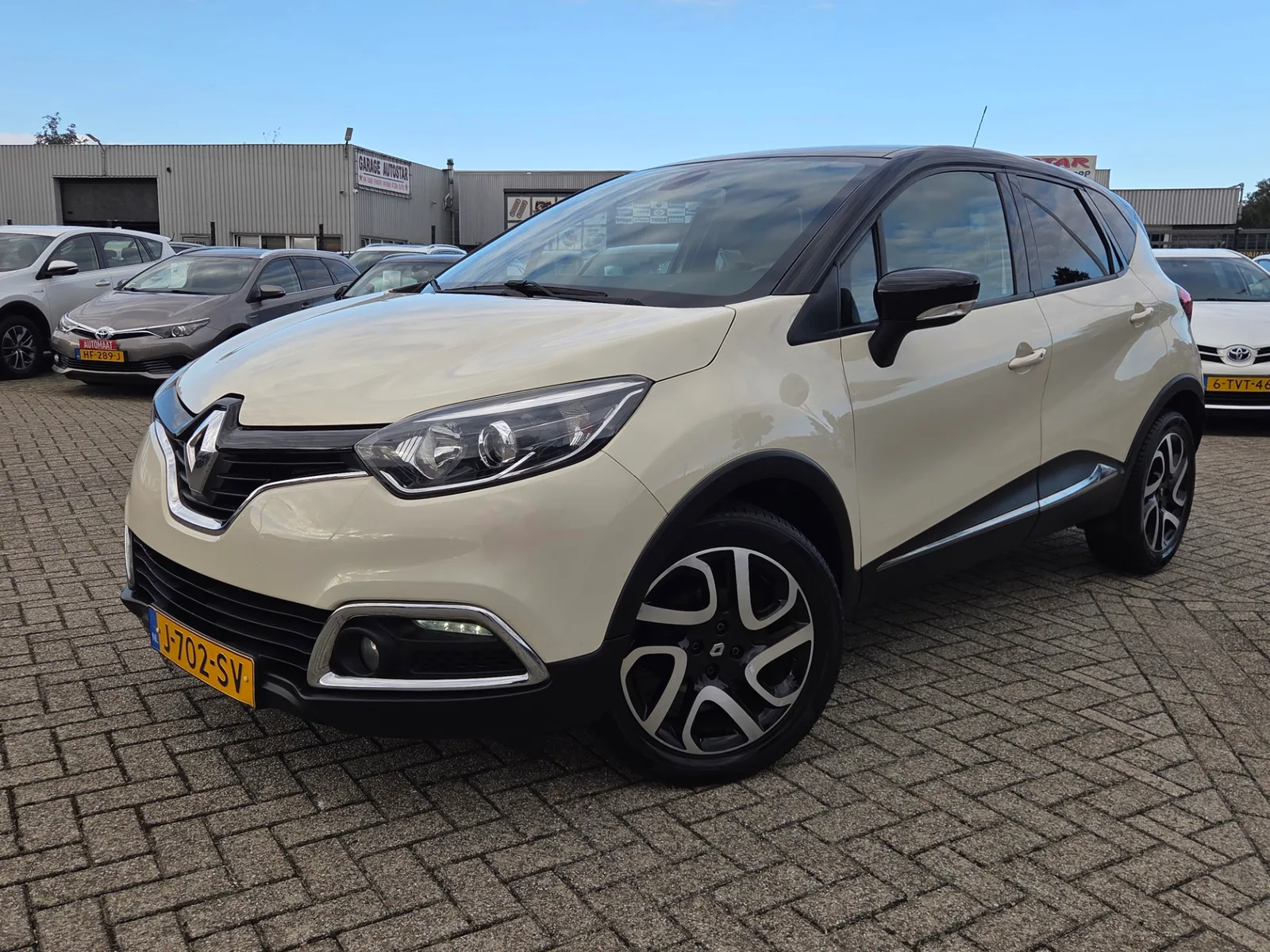 Renault Captur (2014) — foto 1