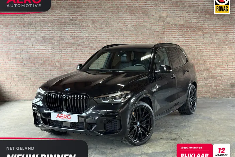 BMW X5 (2022)