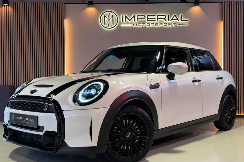 MINI Cooper S (2023)