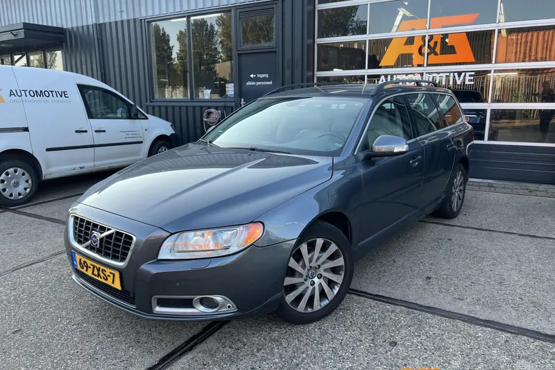 Volvo V70 (2009)