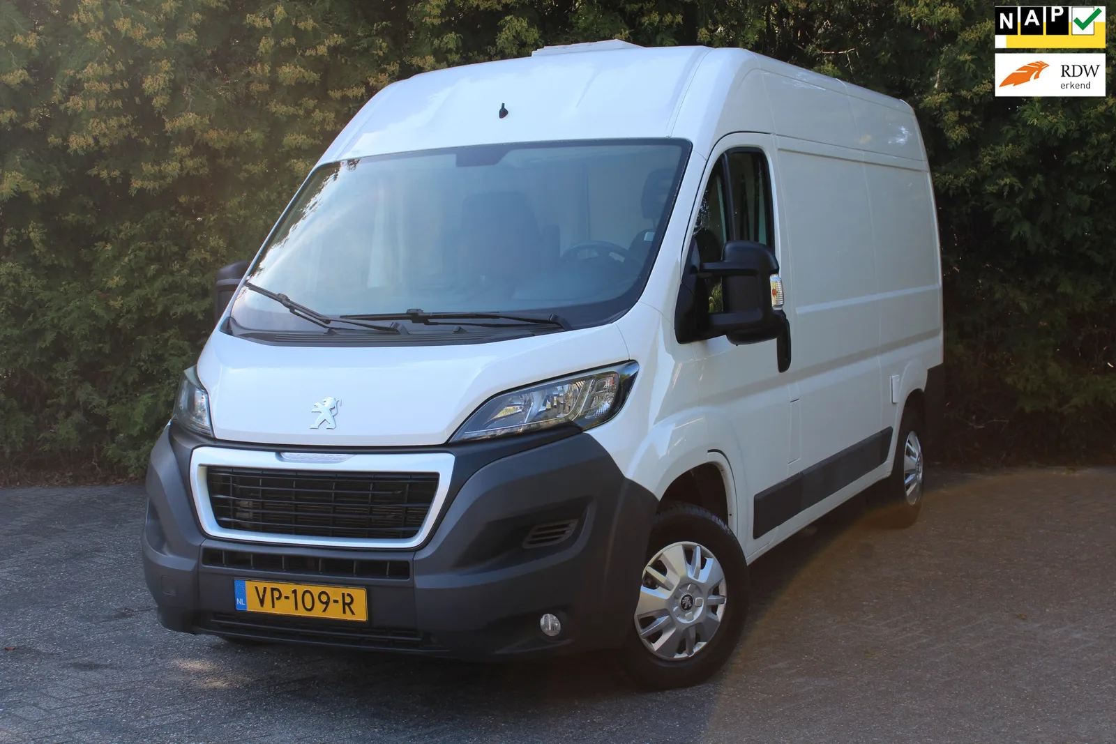 Peugeot Boxer (2015) — foto 1