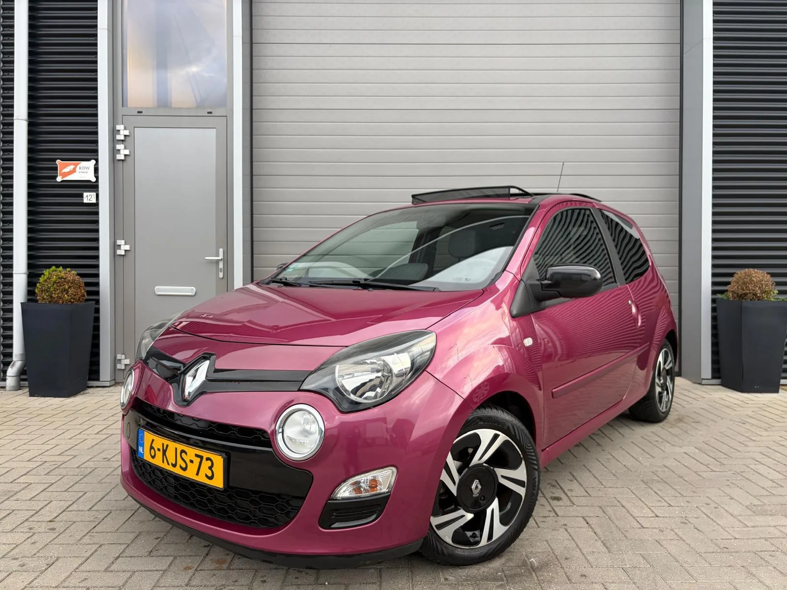 Renault Twingo (2013) — foto 1