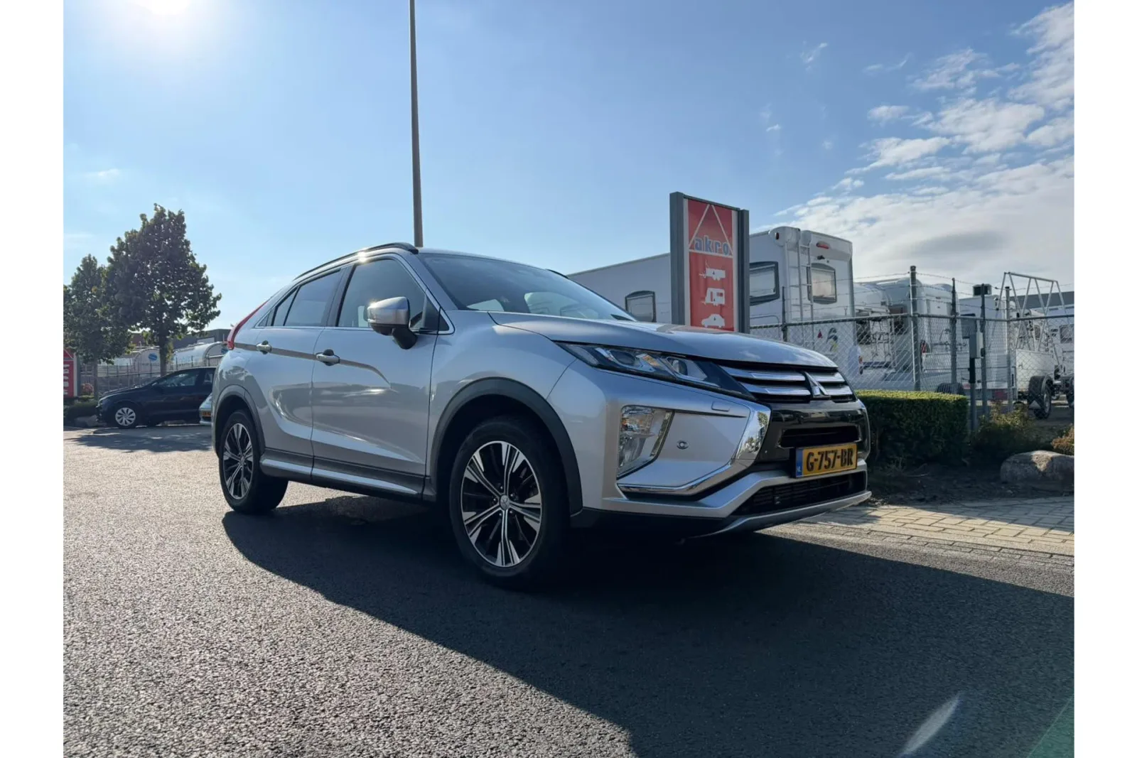 Mitsubishi Eclipse Cross (2019) — foto 1