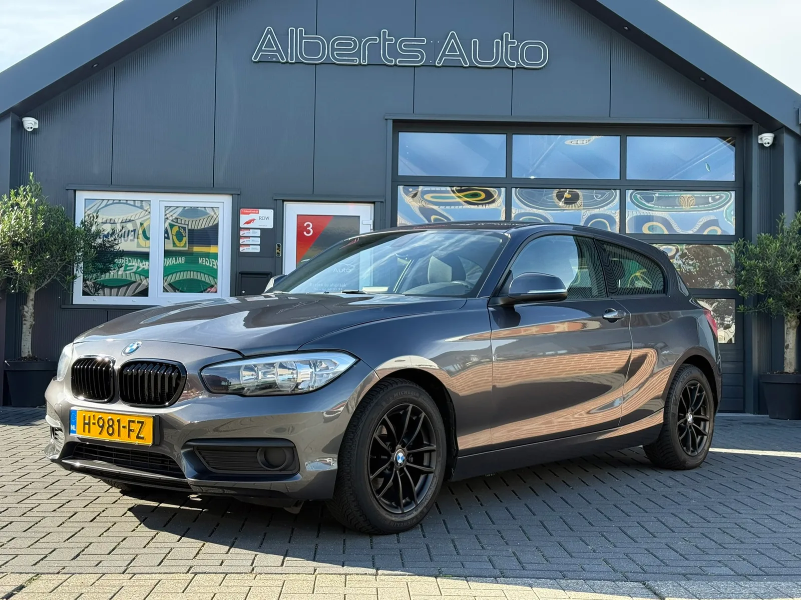 BMW 1-Serie (2015) — foto 1