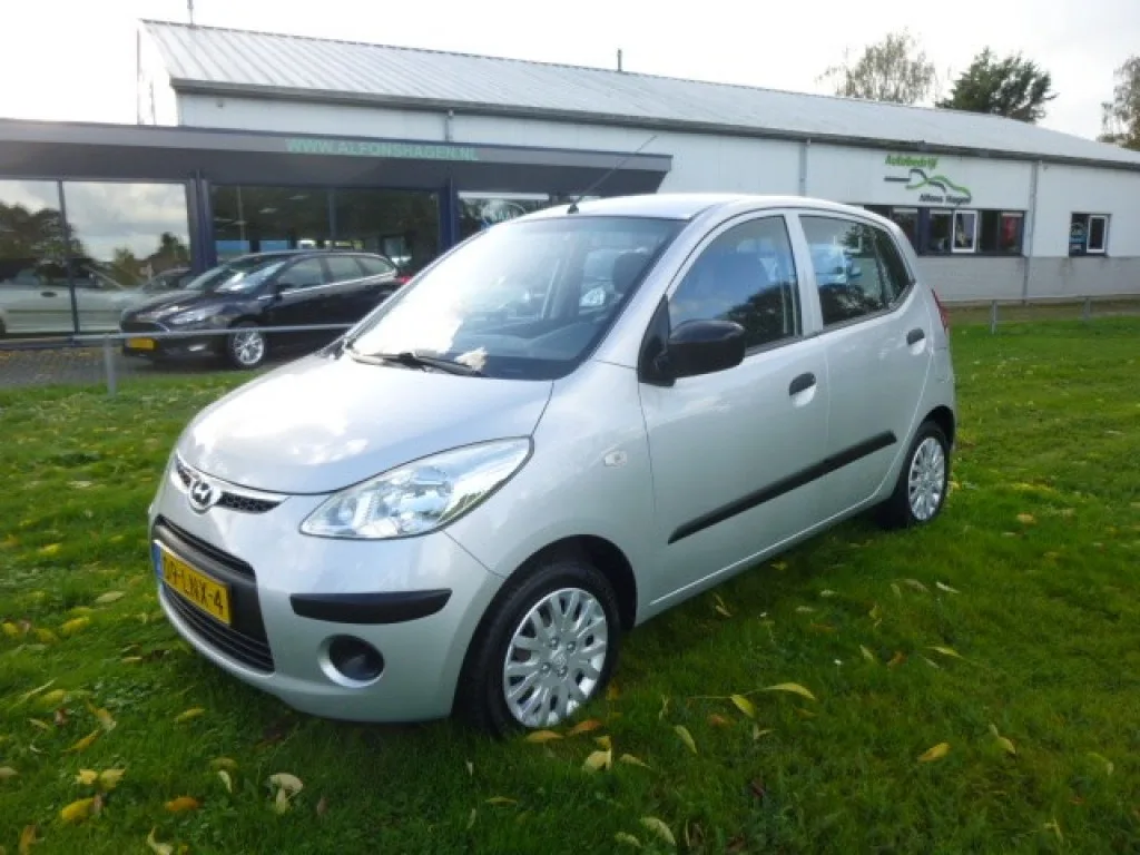Hyundai i10 (2010) — foto 1