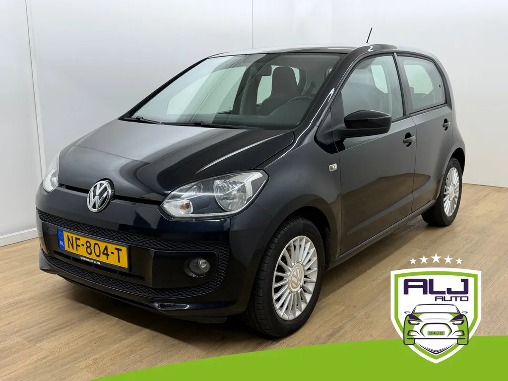 Volkswagen Up! (2014) — foto 1