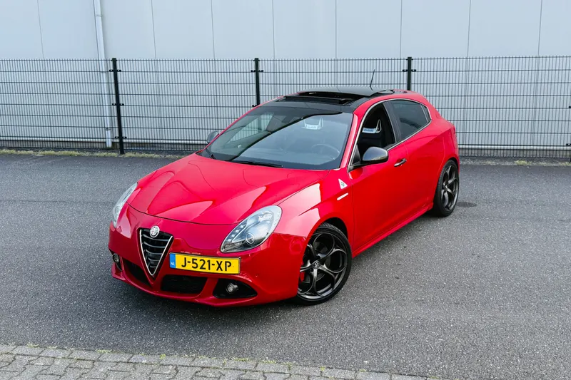 Alfa Romeo Giulietta (2015)