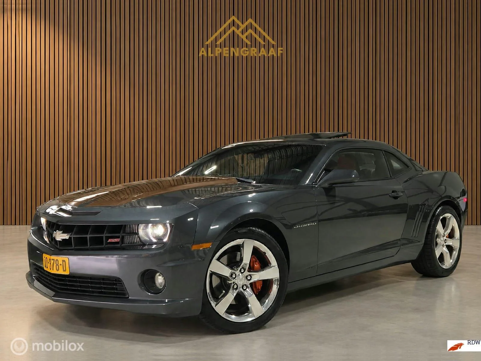 Chevrolet Camaro (2010) — foto 1