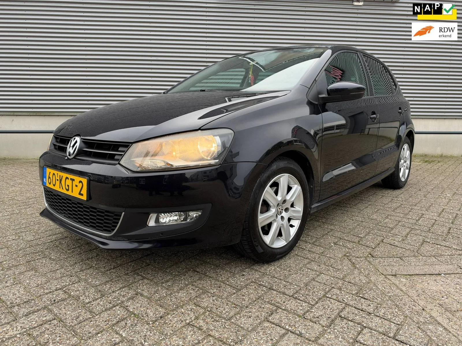 Volkswagen Polo (2009) — foto 1