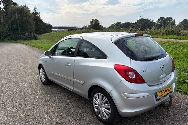 Opel Corsa (2007)