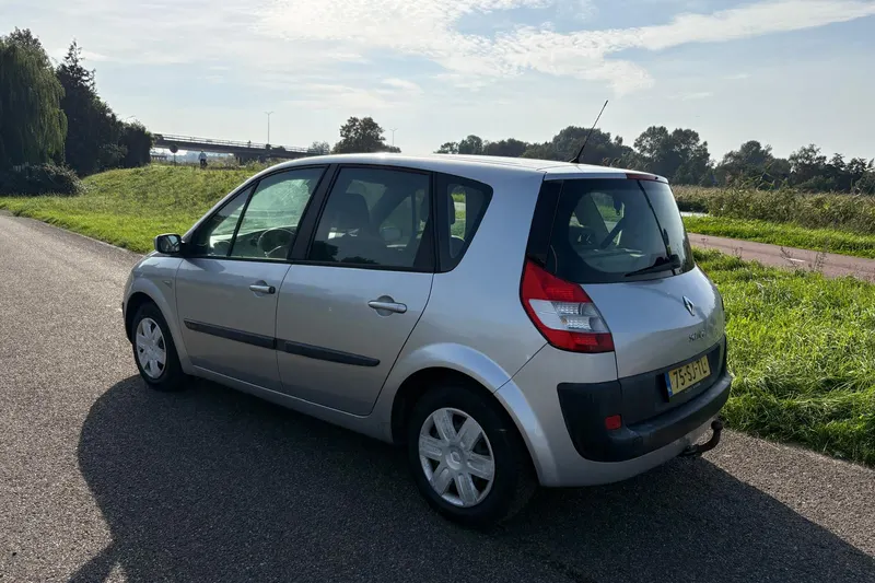 Renault Scénic (2006)