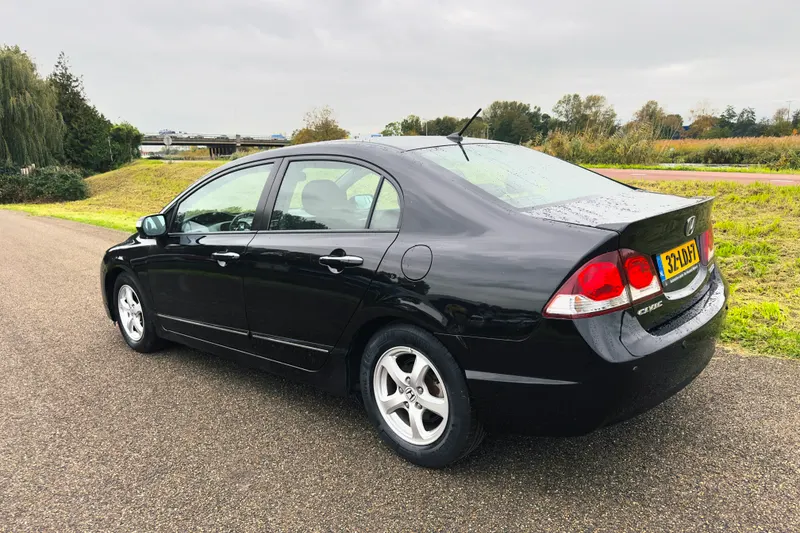 Honda Civic (2010)