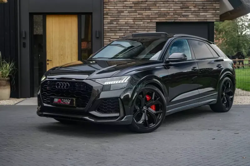 Audi RS Q8 (2022)