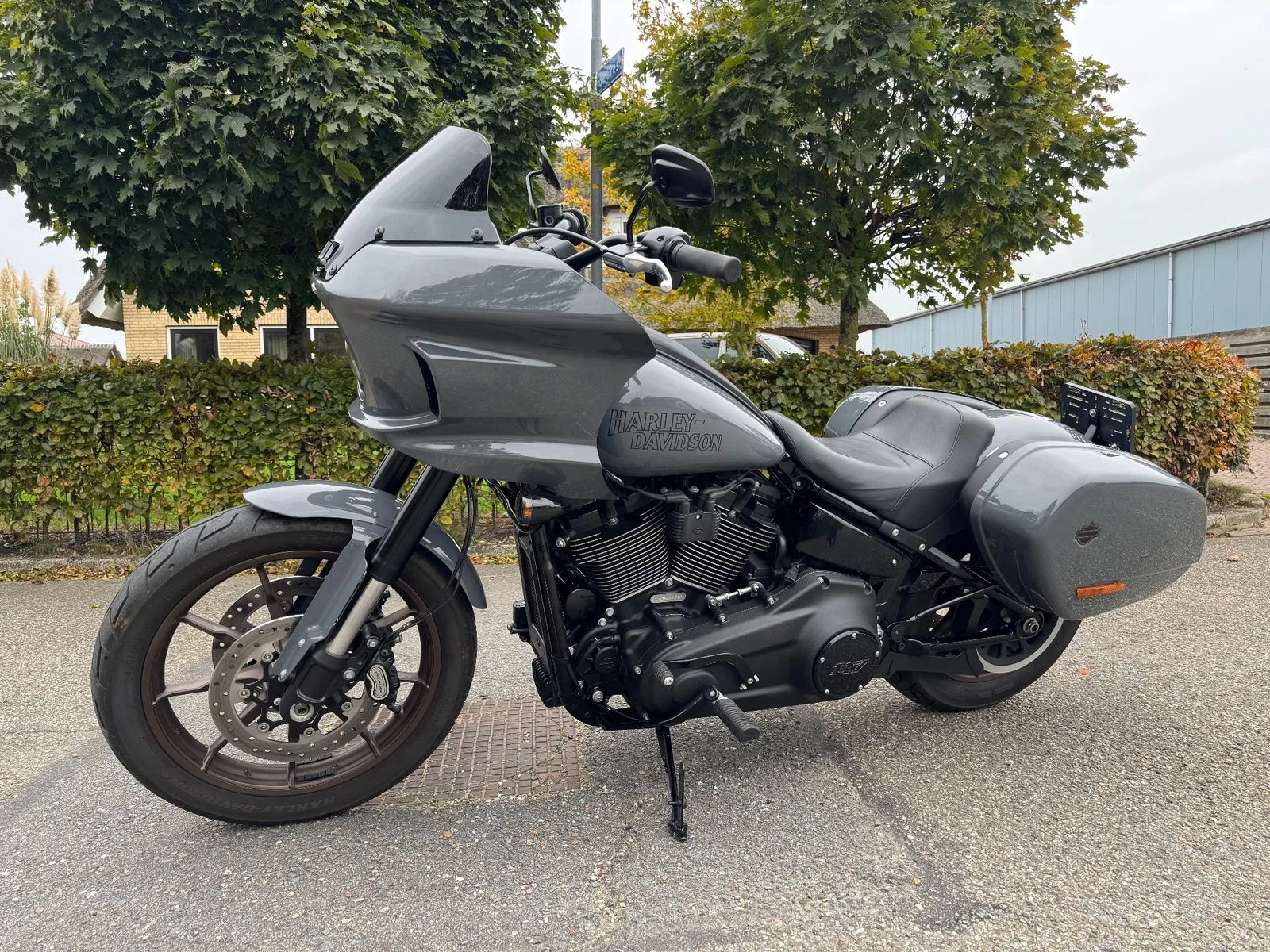 Harley-Davidson Low Rider ST (2022) — foto 1