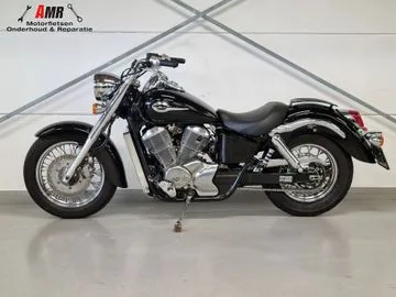 Honda VT 750 Shadow (1997) — foto 1