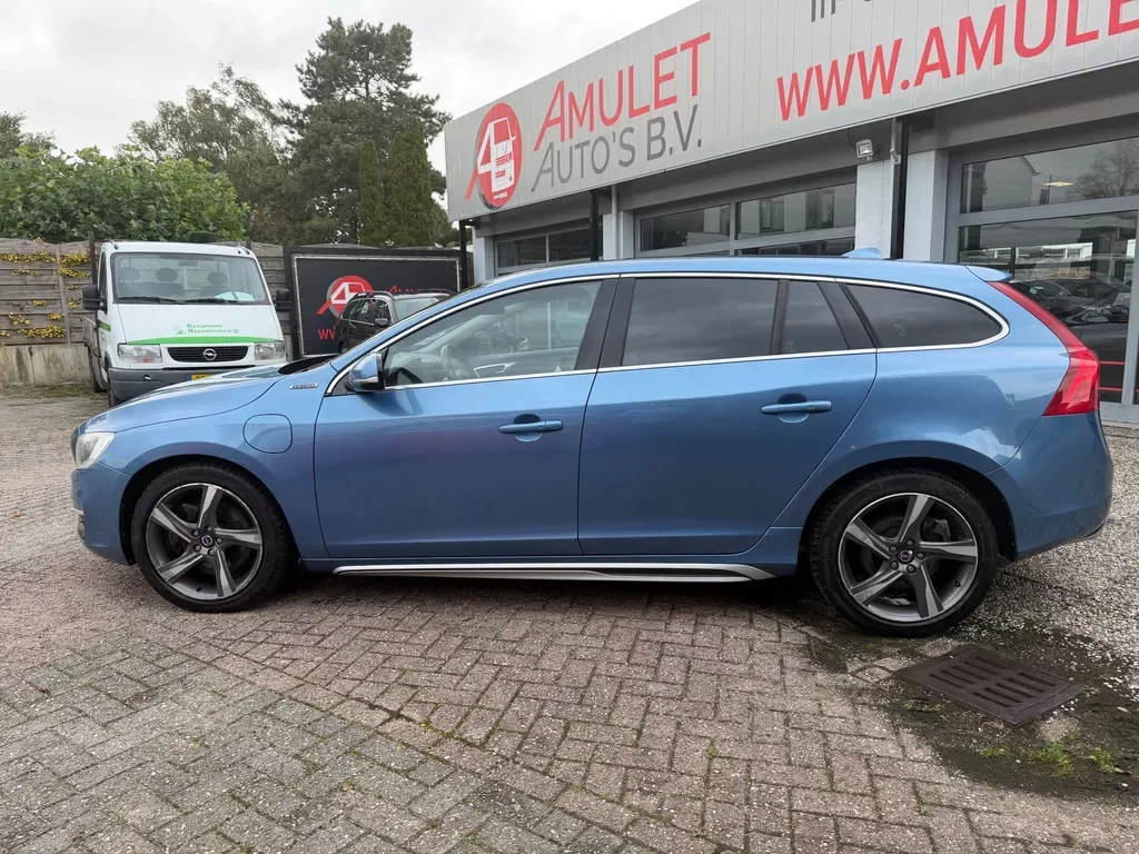 Volvo V60 (2013) — foto 1