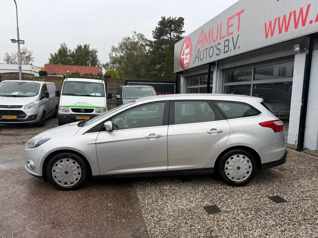 Ford Focus (2013) — foto 1