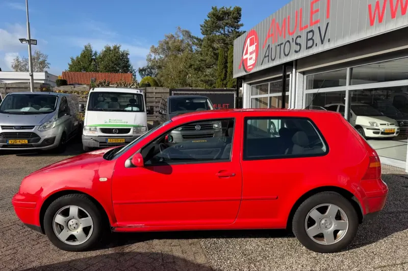 Volkswagen Golf (1999)