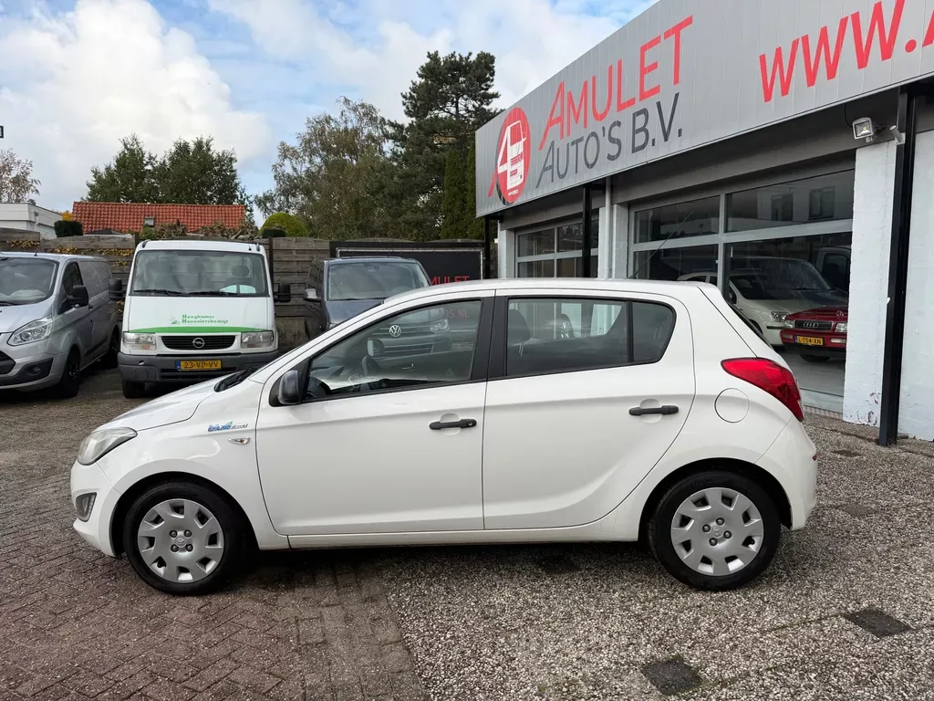 Hyundai i20 (2013) — foto 1