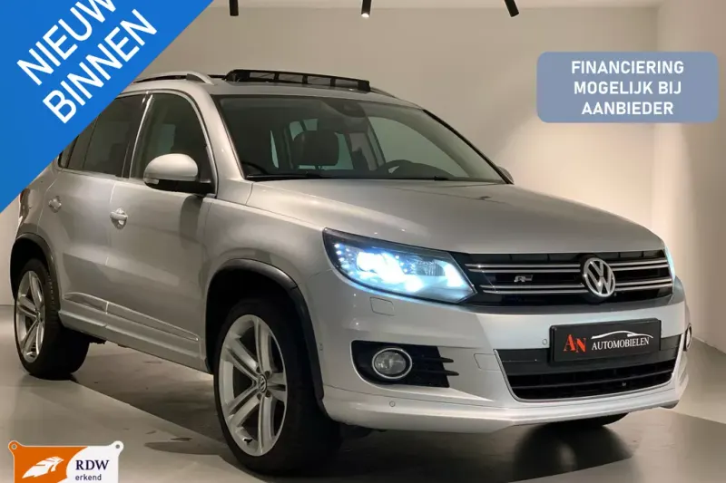 Volkswagen Tiguan (2012)