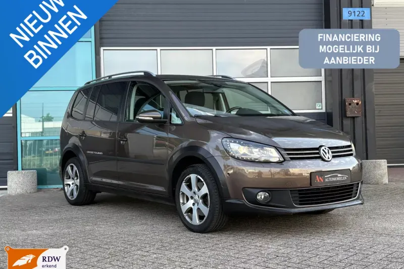 Volkswagen Touran (2013)