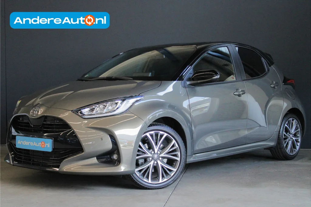 Toyota Yaris (2024) — foto 1
