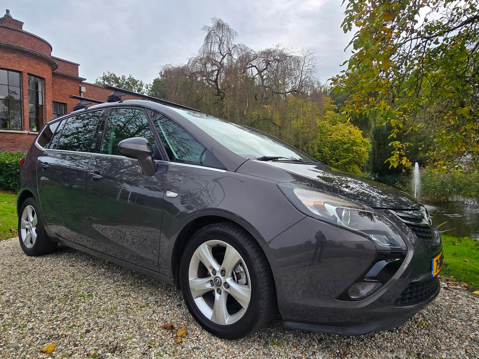 Opel Zafira (2013) — foto 1