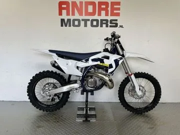 Husqvarna TC 250 (2026) — foto 1
