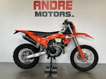 KTM 450 EXC (2026) — foto 1