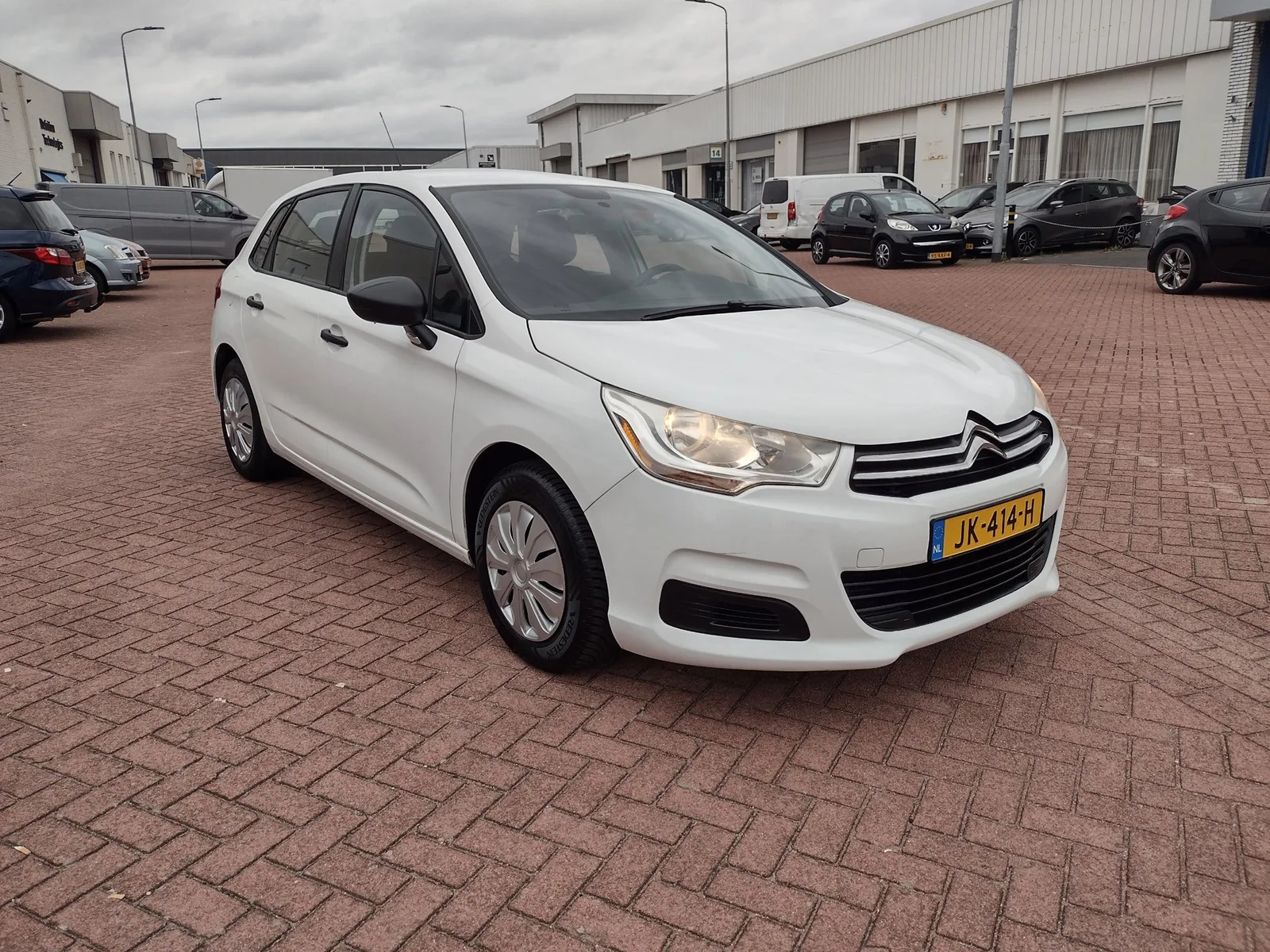 Citroën C4 (2013) — foto 1