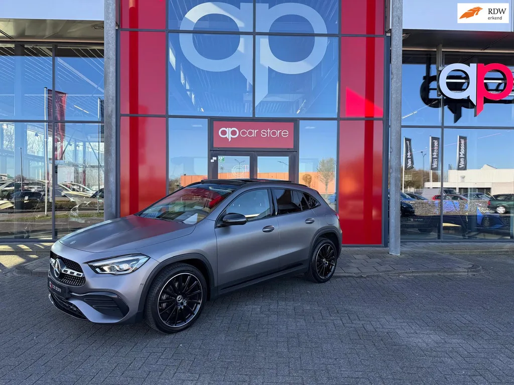Mercedes-Benz GLA-Klasse (2021) — foto 1