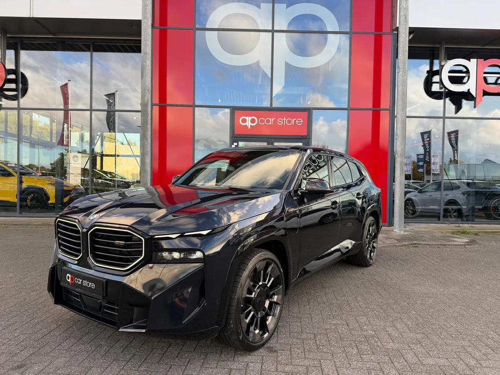 BMW XM (2025) — foto 1