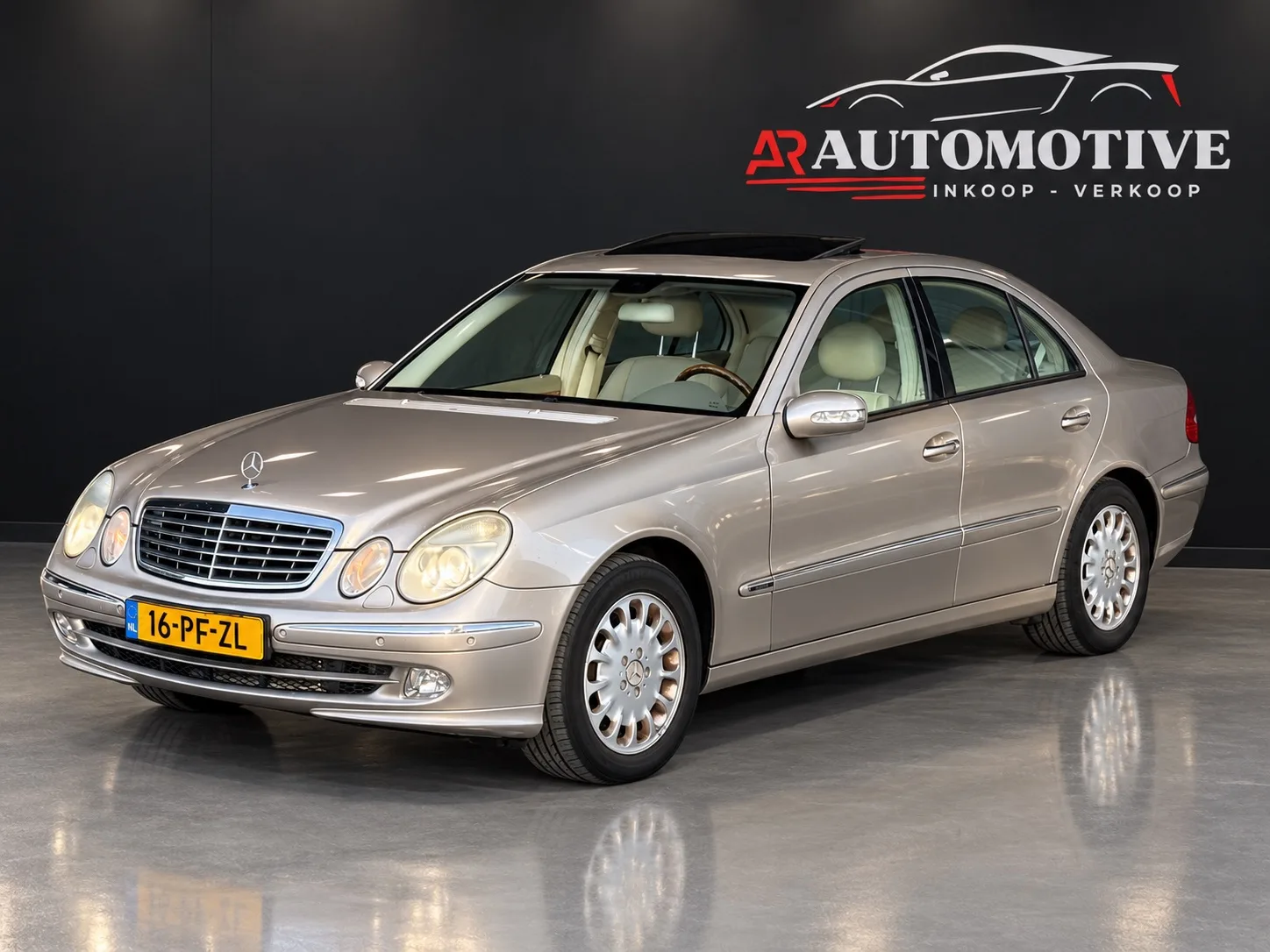Mercedes-Benz E-Klasse (2004) — foto 1
