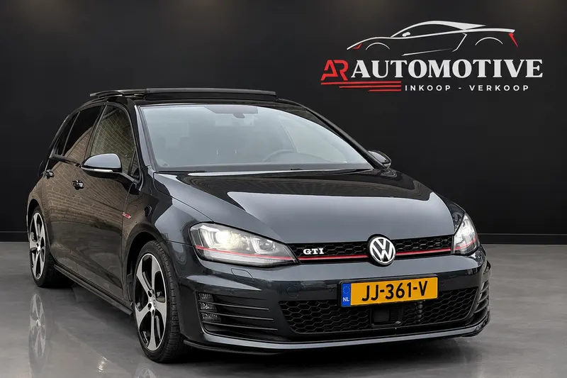 Volkswagen Golf (2015)