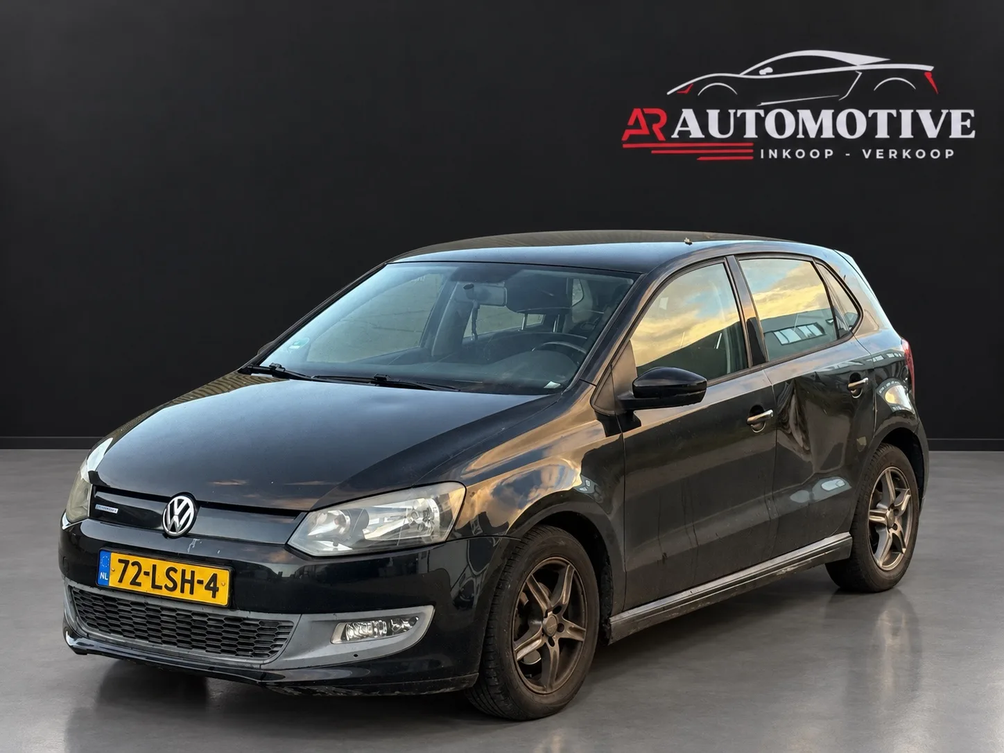 Volkswagen Polo (2010) — foto 1