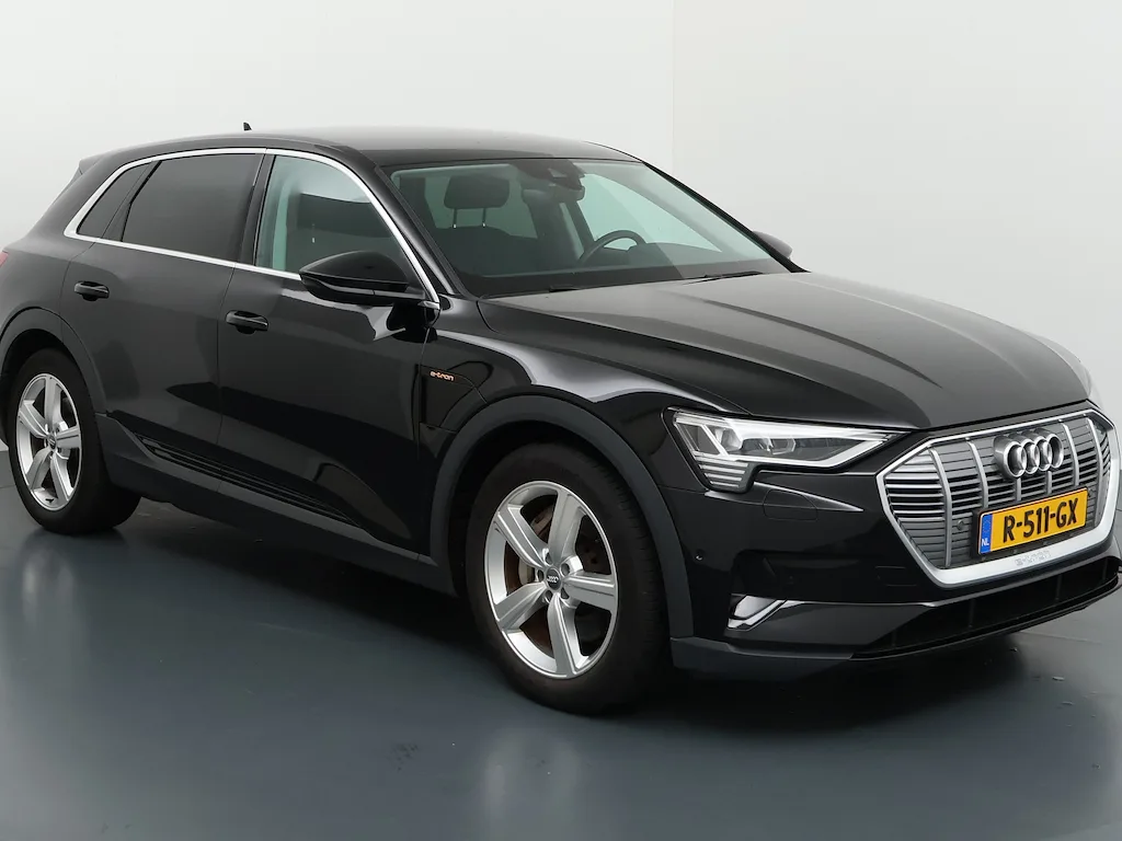 Audi e-tron (2022) — foto 1