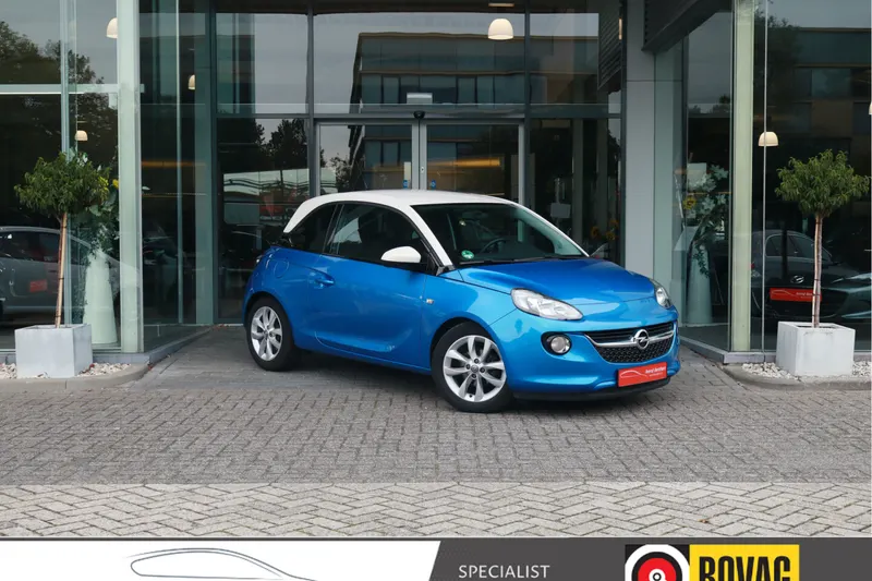 Opel Adam (2015)