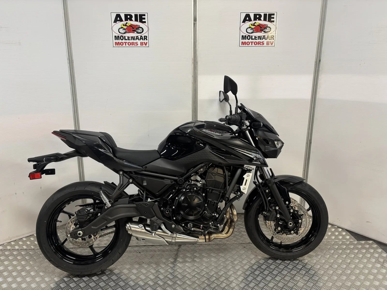 Kawasaki Z 650 S (2026) — foto 1