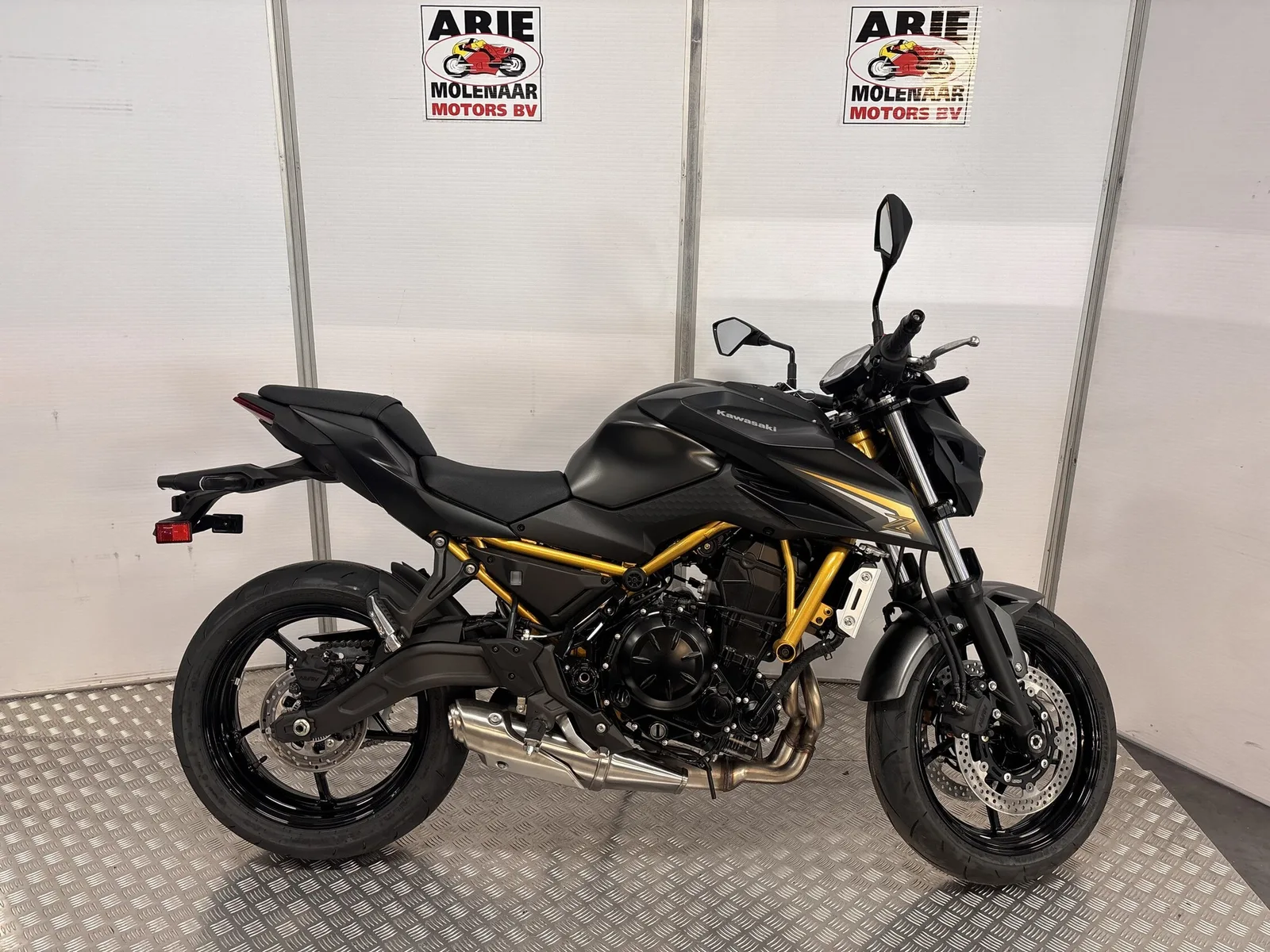 Kawasaki Z 650 S (2026) — foto 1