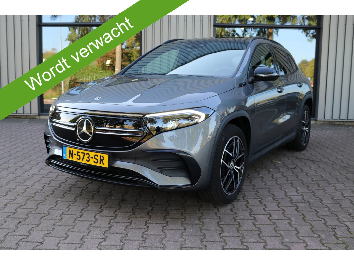 Mercedes-Benz EQA (2021) — foto 1