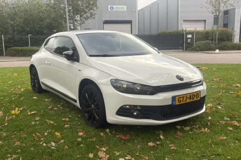 Volkswagen Scirocco (2011)