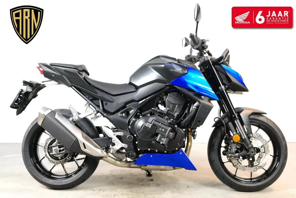 Honda CB 750 Hornet (2027) — foto 1
