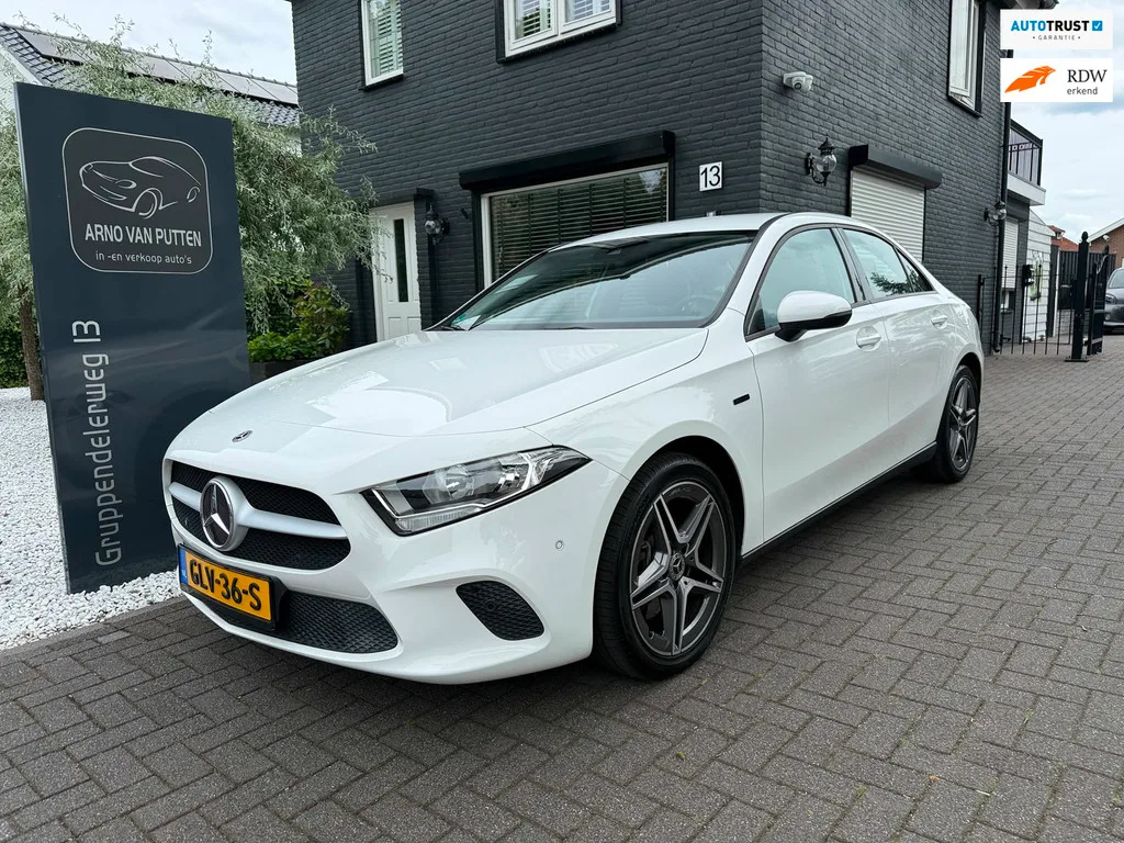 Mercedes-Benz A-Klasse (2020) — foto 1