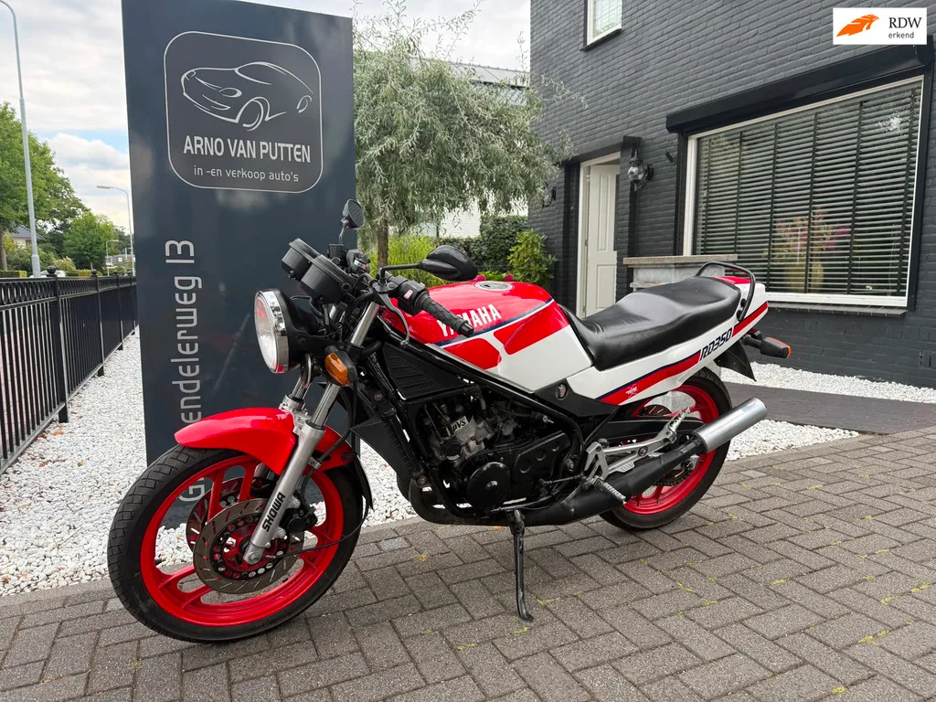 Yamaha RD 350 (1986) — foto 1