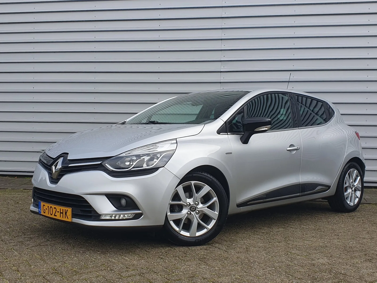Renault Clio (2019) — foto 1