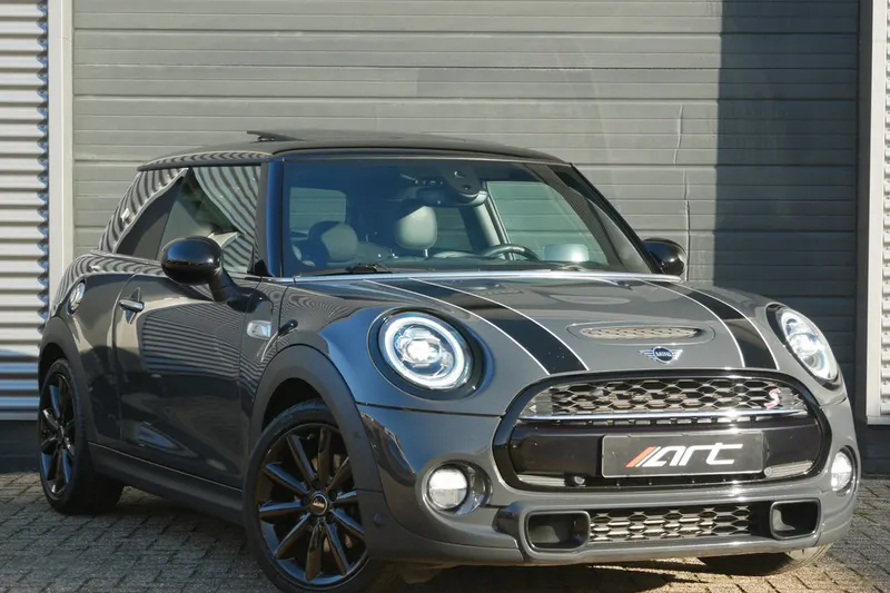 MINI Cooper S (2019)
