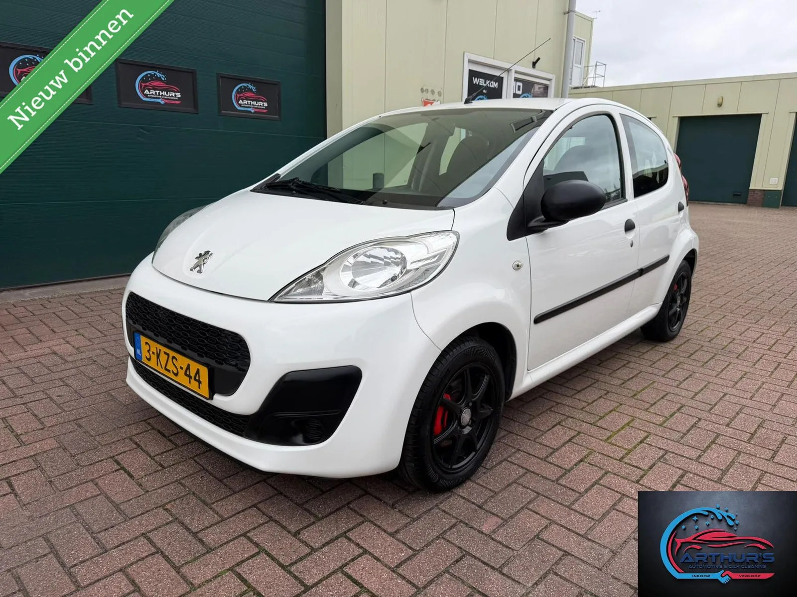 Peugeot 107 (2013) — foto 1