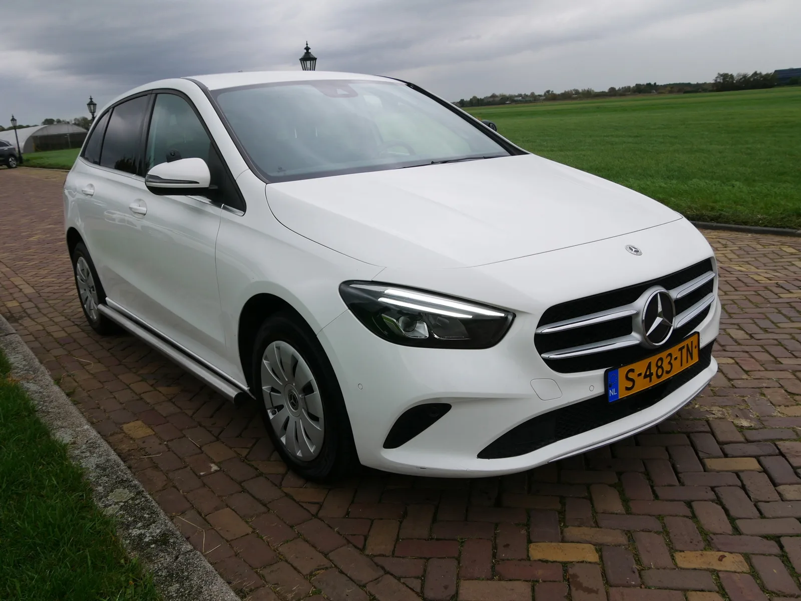 Mercedes-Benz B-Klasse (2023) — foto 1