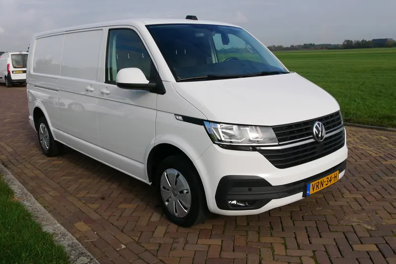 Volkswagen Transporter (2022)